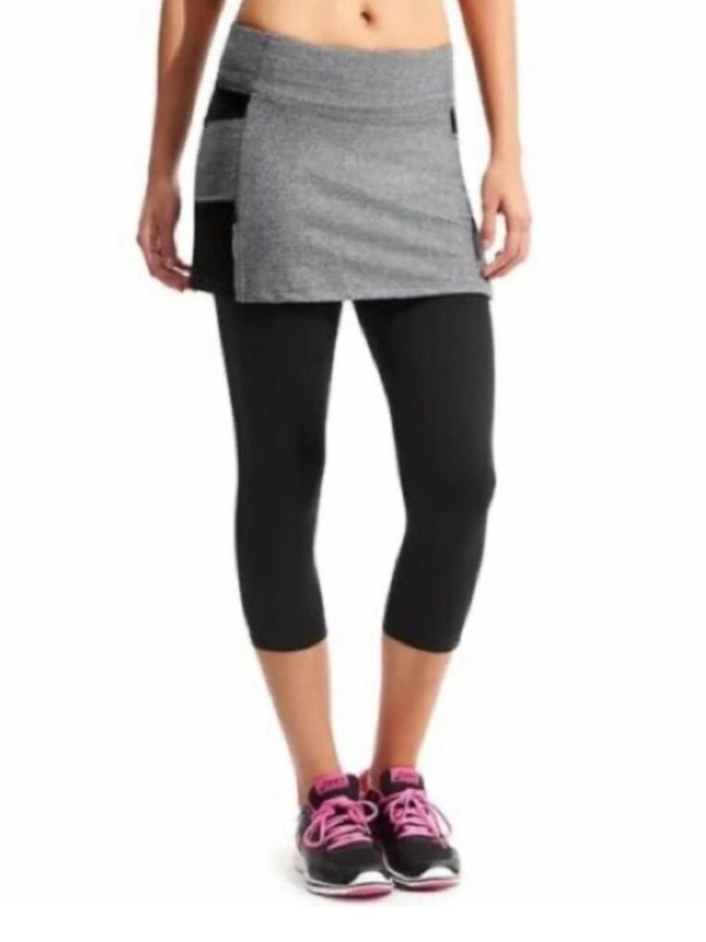 Athleta Be Free 2 in 1 Reflect Skort Capri Skirt Black & Heather Gray Size Large